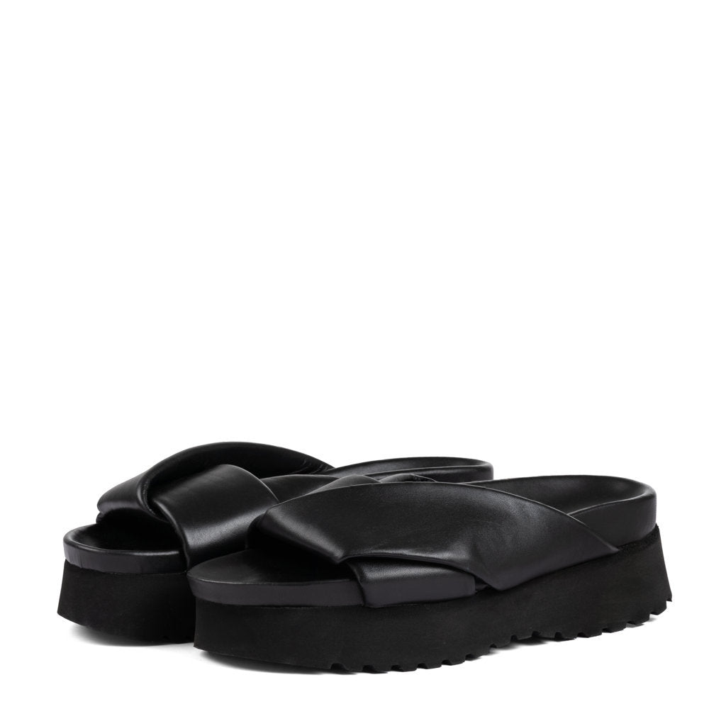 KIN BLACK