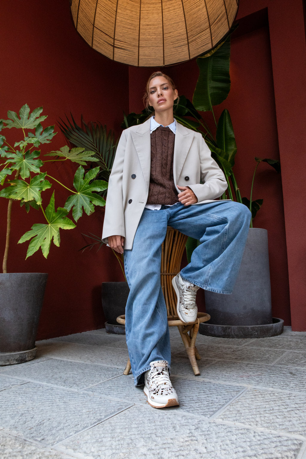 HOTY PONY OFF WHITE
