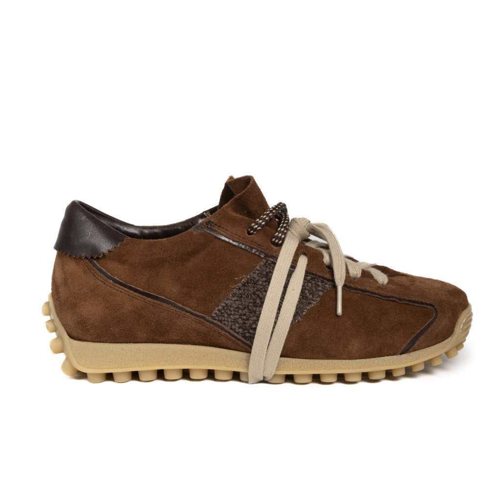 PLAY TRE SUEDE RUM