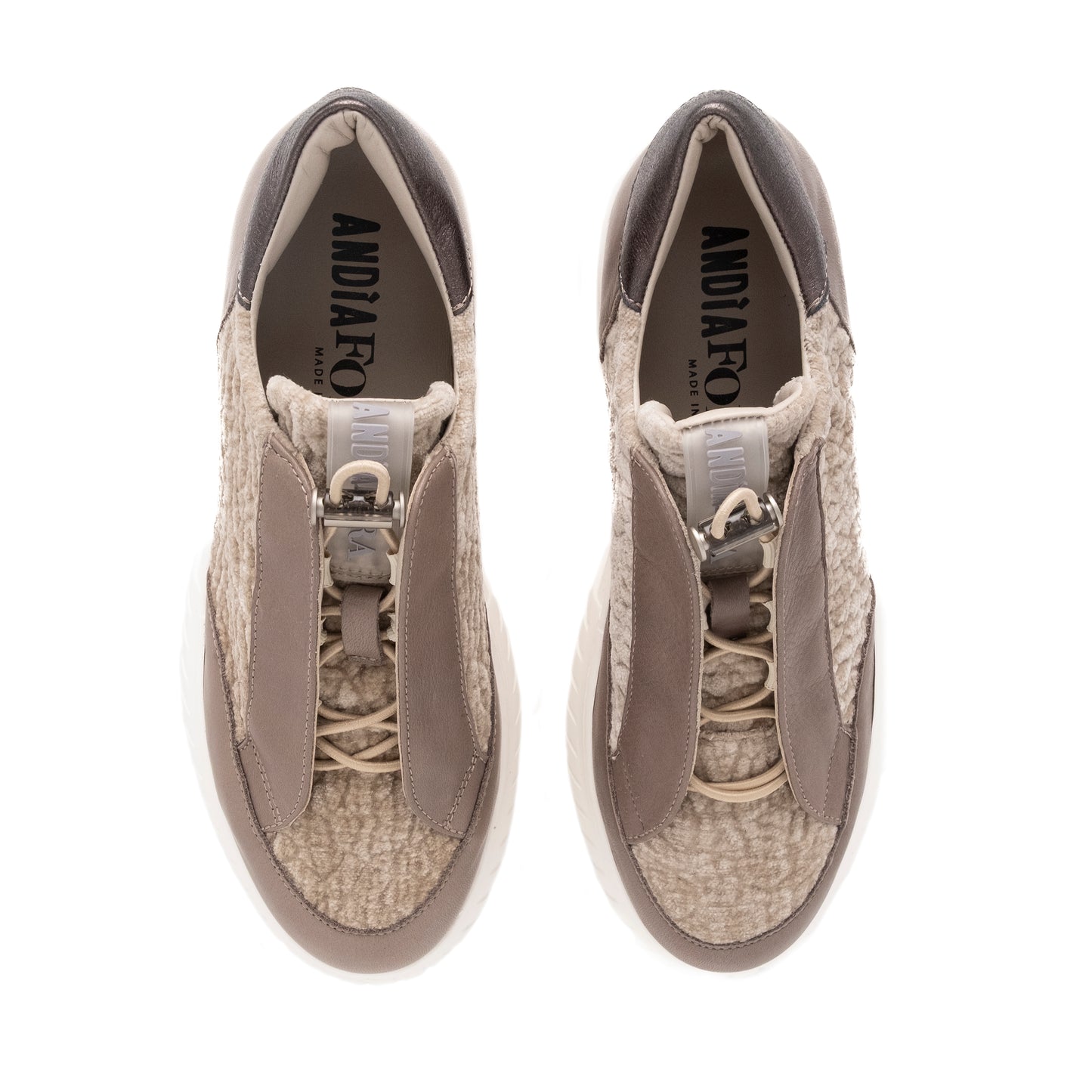 IVOR DENVER PECAN
