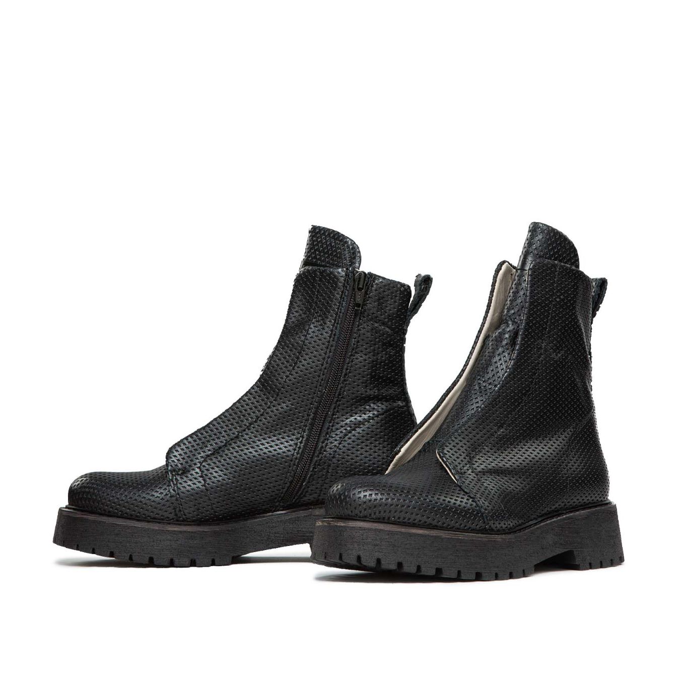 KUNI NO LACE  KITE BLACK by Corazza