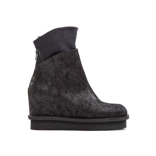 JUN  IZUMI BLACK CR